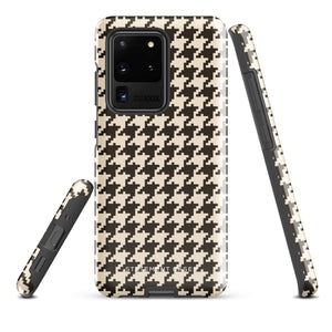 A Statement Cases Timeless Houndstooth for Samsung featuring a black and beige houndstooth pattern. The camera cutout at the top rear is designed for a triple-lens camera. With its dual-layer design and slim profile, this impact-resistant case also boasts a glossy finish.